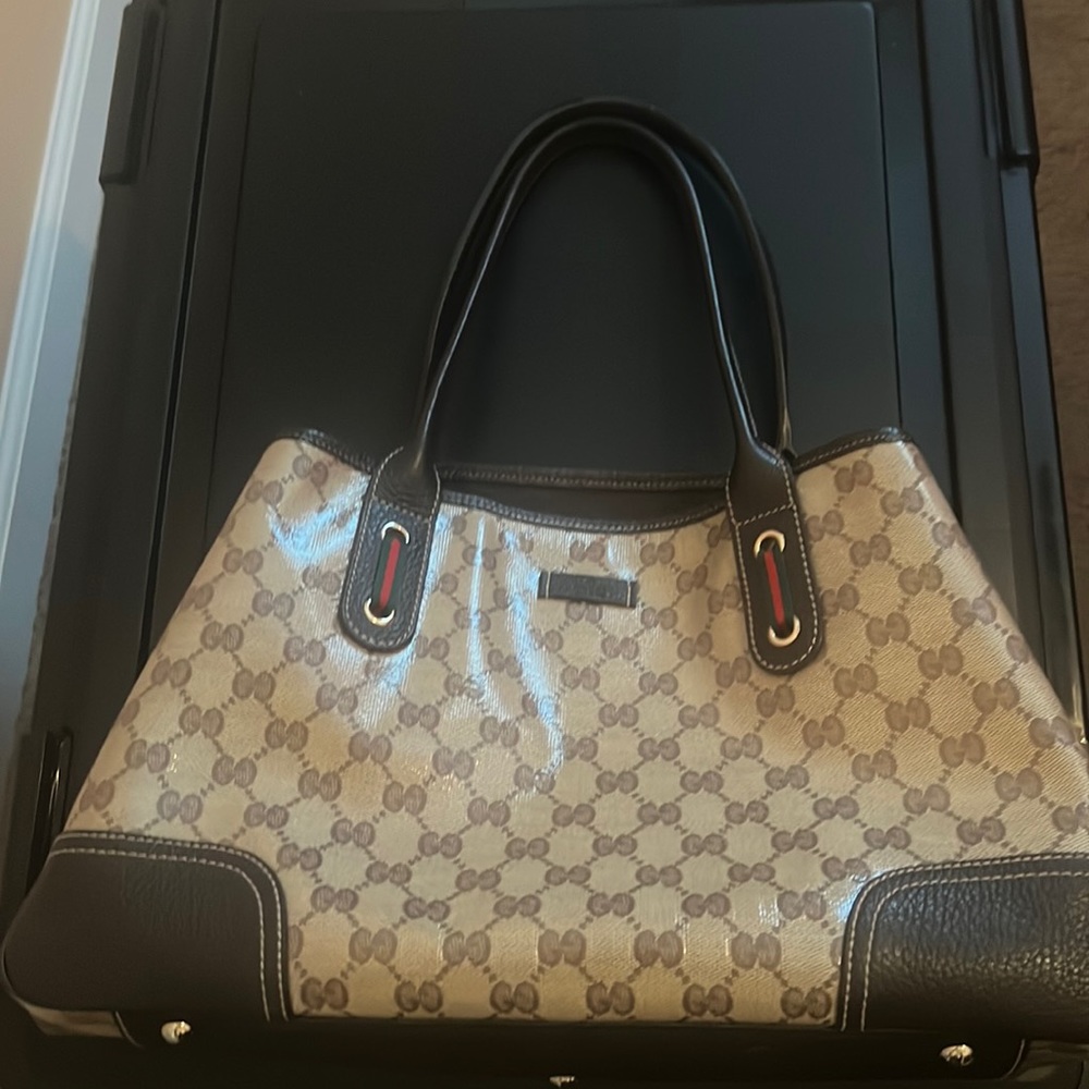 Used Gucci bag - 100% authentic